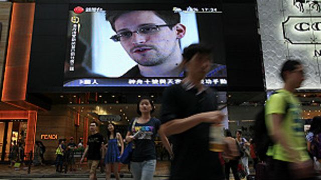 Snowden: Giải mã sai lầm qua góc nhìn 1 người Việt dân chủ.